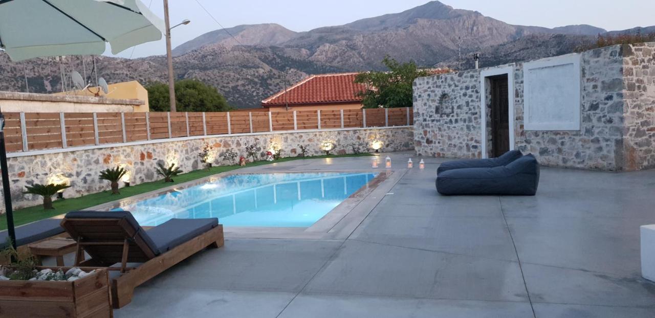 Double Bee Villa With Private Pool Agios Konstantinos  Dış mekan fotoğraf